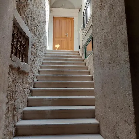 Central Palace Apartment Sibenik Exterior photo