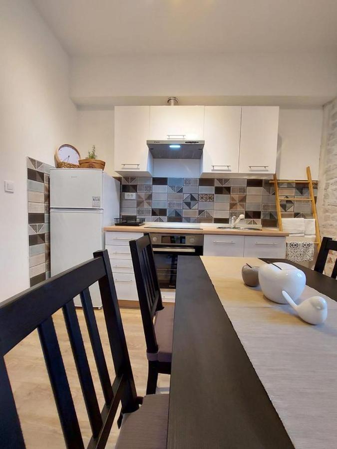Palace Apartment